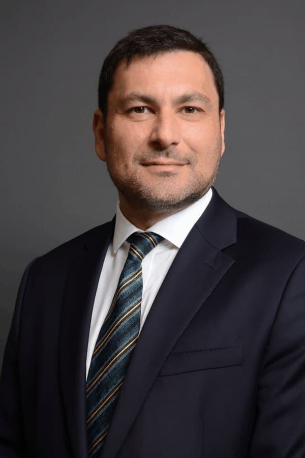 Portrait of Damian Seltzer